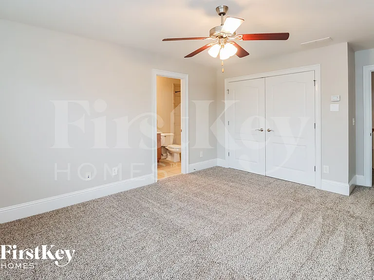 3120 Alhambra Cir — Photo 5