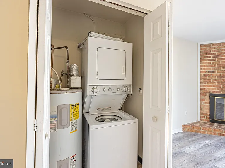 929 S Rolfe St #2 — Photo 22