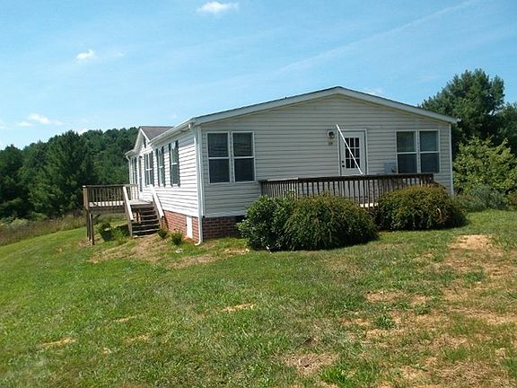 5th image of 227 Grand Oaks Ln