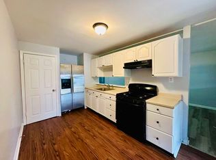 8134 Mid Haven Rd, Dundalk, MD 21222