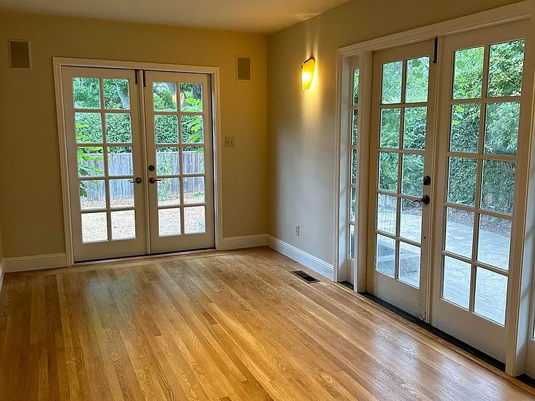 535 Central Ave — Photo 3