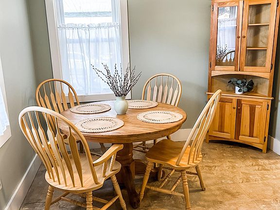 Dining room-1st floor