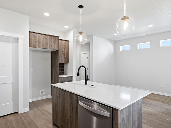 5th image of 6983 S Harvest Cove Ave