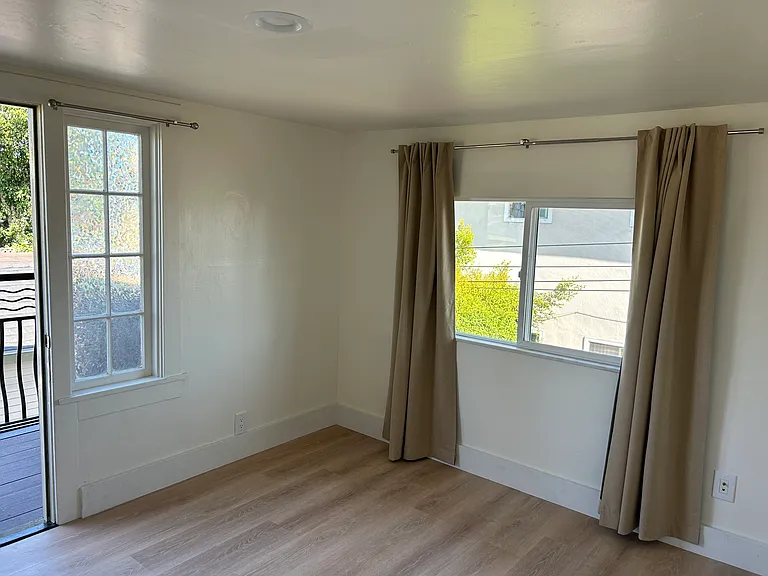 Different angle of third bedroom