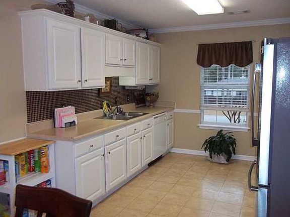 5th image of 16153 Northwind Cir