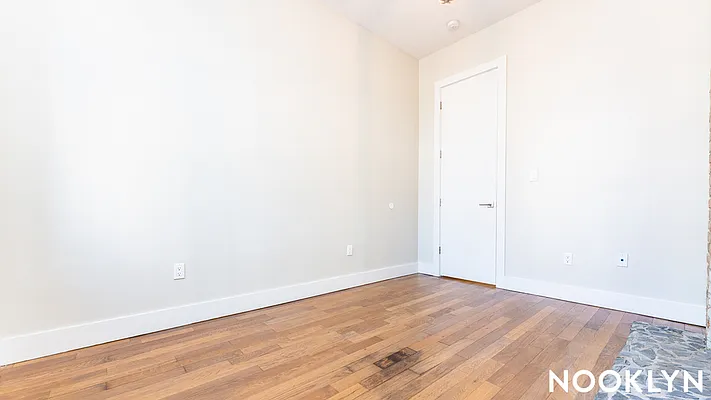 Rented by Nooklyn NYC LLC | media 4