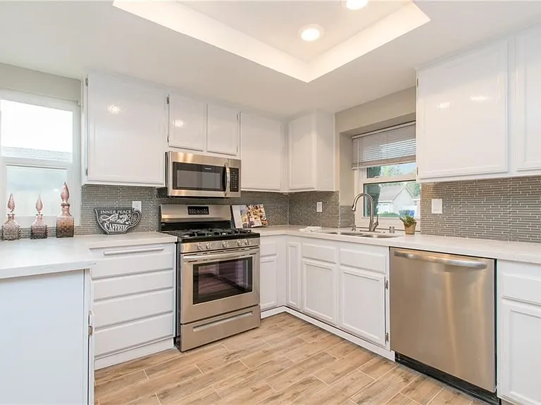 11441 Mount Johnson Ct — Photo 11