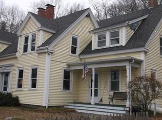 18 Pleasant St, Pembroke, MA 02359