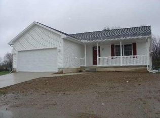 2017 Green Acres Dr, Adrian, MI 49221