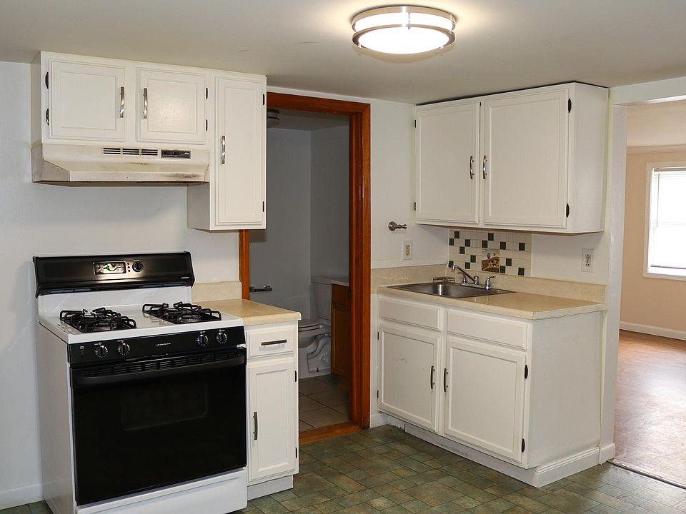 214216 Pine St Apartments Burlington, VT Zillow