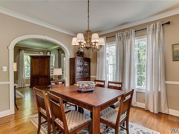 4th image of 1535 Bellwood Ln