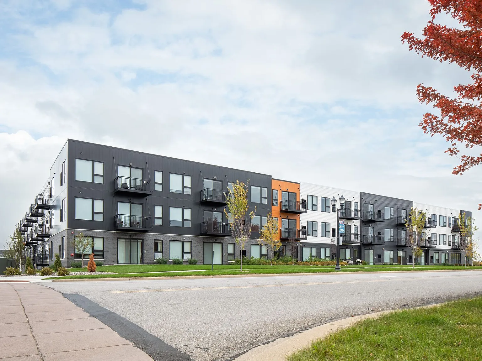 The Dylan Apartments — Photo 3