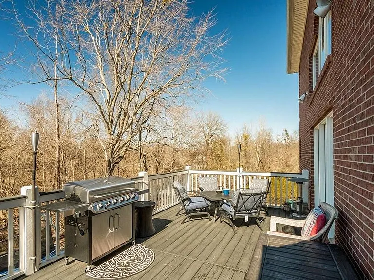5012 Wolfpen Woods Dr — Photo 19