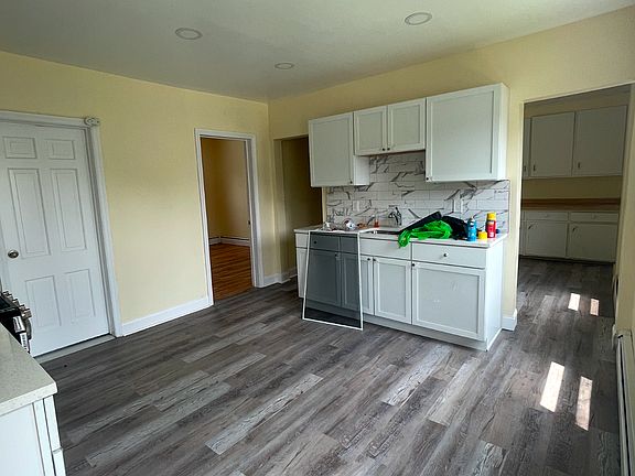2nd image of 371 Congress Ave Floor 3