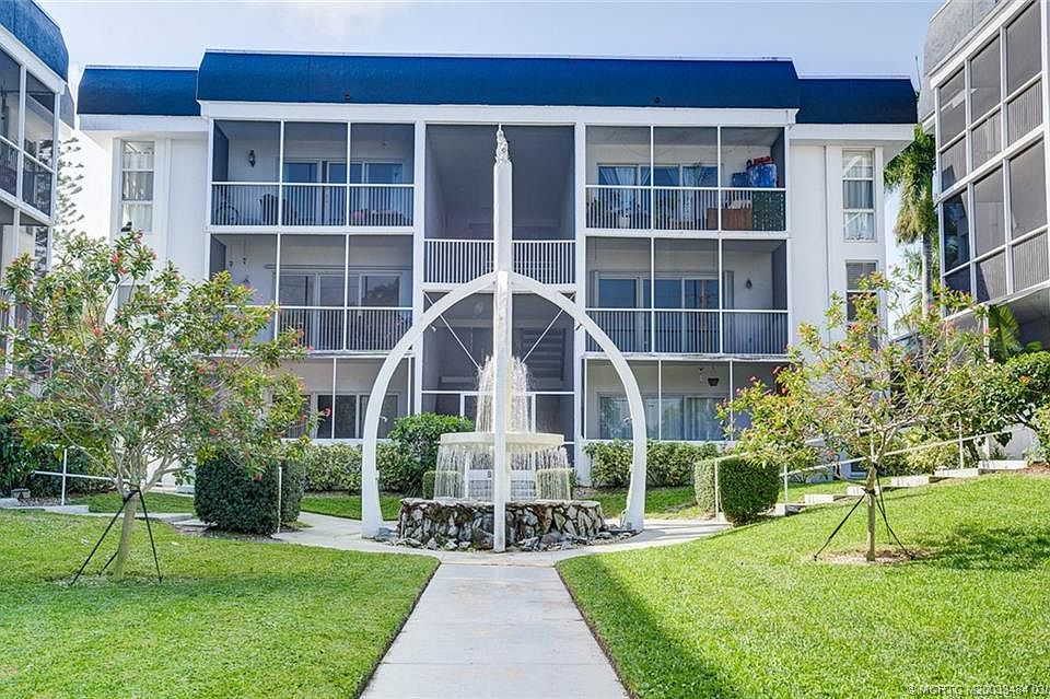 1st image of 630 SE Ocean Blvd APT B-5