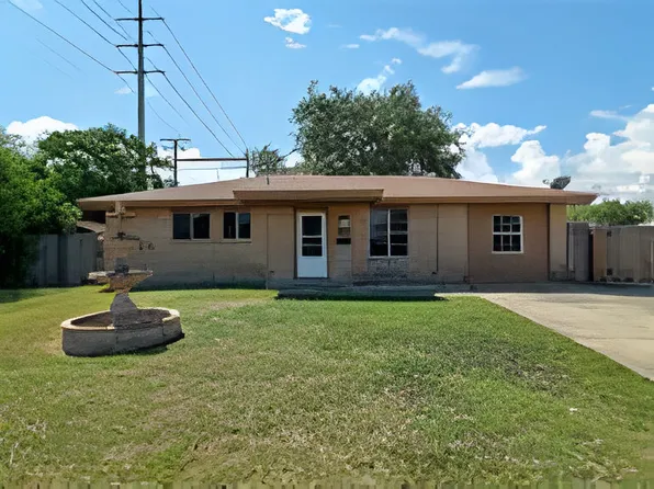 6317 Aspenwood Dr, Corpus Christi, TX 78412