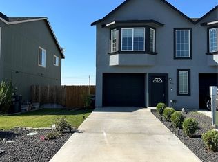 1805 E Highland St, Pasco, WA