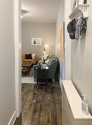 2nd image of 283 Parkside Ave #E7y