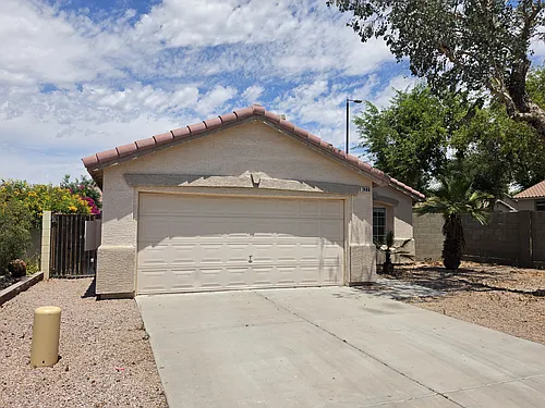 2486 E Winchester Pl Photo 1