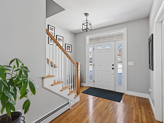 5th image of 56 Drowne Road