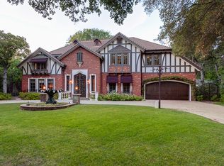 1125 Descanso Dr, La Canada Flintridge, CA 91011