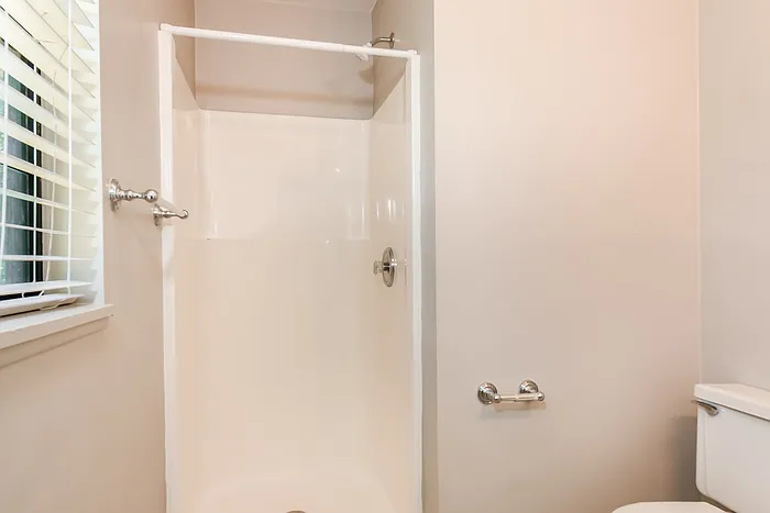 3193 Delhi Dr — Photo 12