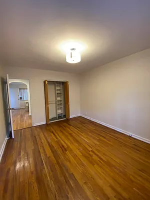 Rented by Amorelli Realty | media 5