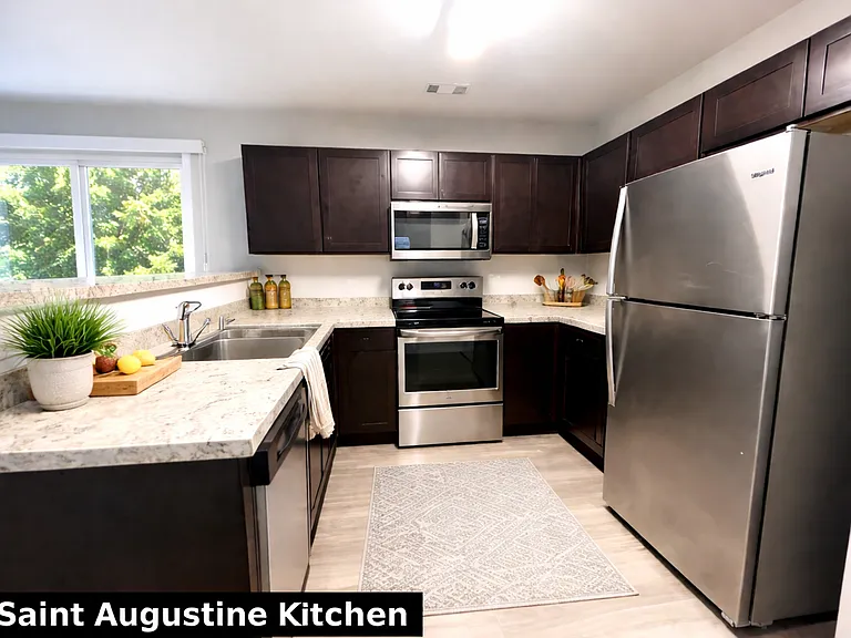 25 Saint Augustine Way — Photo 7