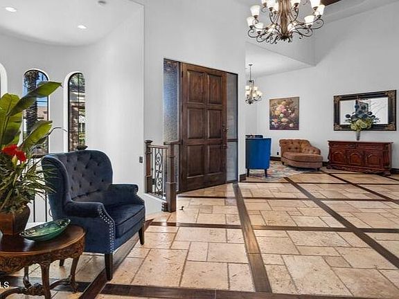 5th image of 3309 E SUNNYDALE Drive