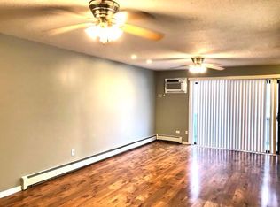 7 Echo Ct APT 2, Vernon Hills, IL 60061