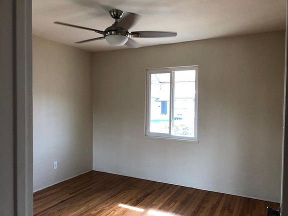 4th image of 1822 49th St