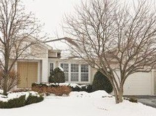 2450 Chambourd Dr, Buffalo Grove, IL