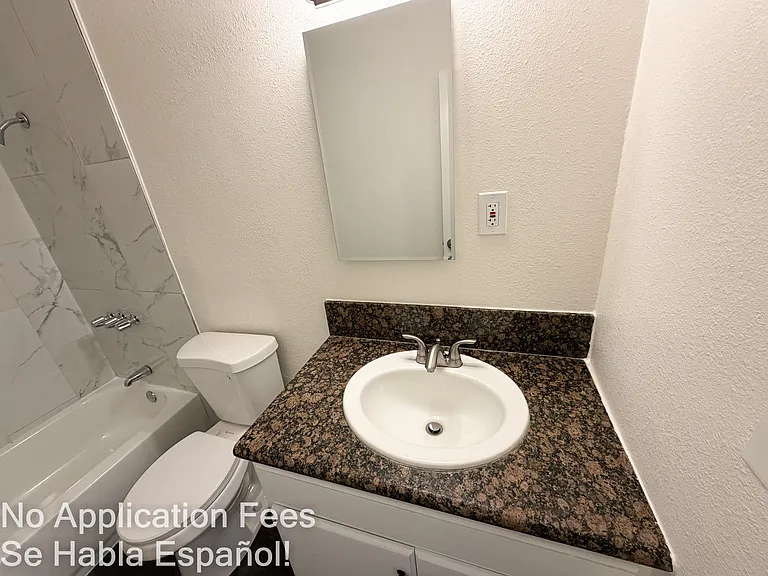 1322 N Maine Ave #1322 — Photo 16