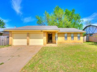 421 Holly Hill Rd, Edmond, OK 73003