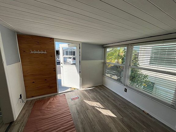 3rd image of 11600 Caleb Ave