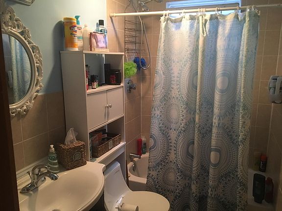4th image of 515 Angell St #515