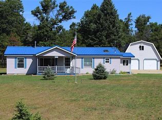 3076 Lovells Rd, Grayling, MI 49738
