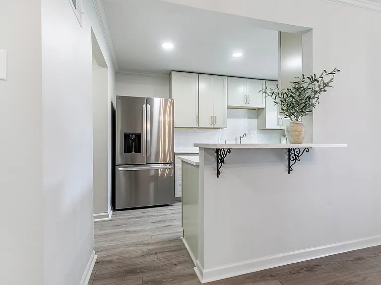10111 Jefferson Hwy — Photo 7
