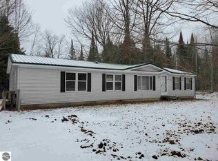 6308 W Moorestown Rd, Manton, MI 49663