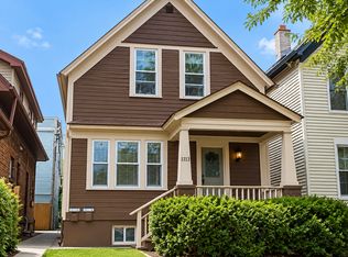 2 Blocks Off Brady - 2 Bedrooms, 1 Sauna, Milwaukee, WI 53202