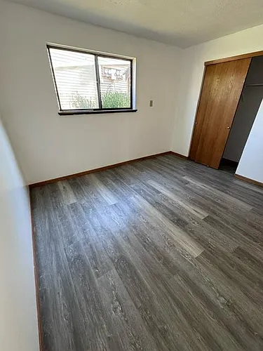 103 Crestview Dr #1 Photo 1