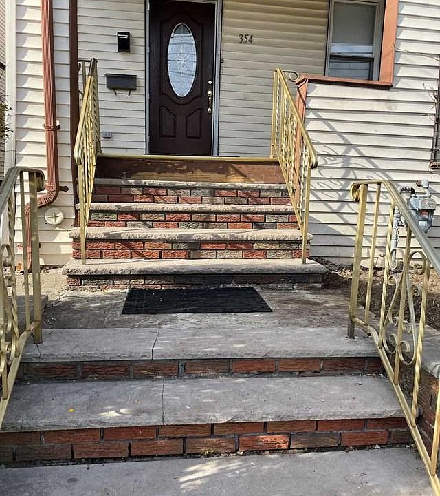 2nd image of 352 E 32nd St #356