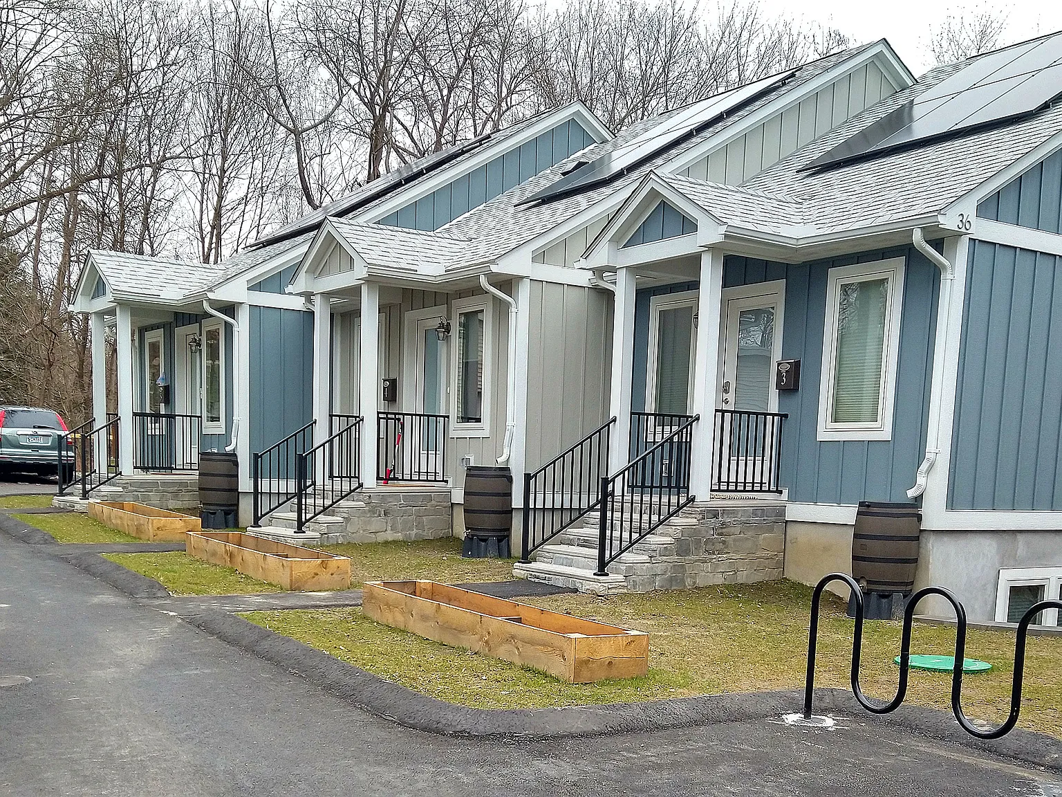 2 bed, 1.5 bath, 992 sqft, $2,600 — Photo 2
