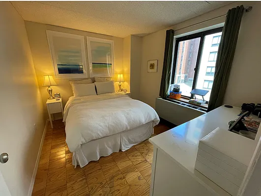 Rented by BATTERY PARK CITY RESIDENTIAL LLC | media 1