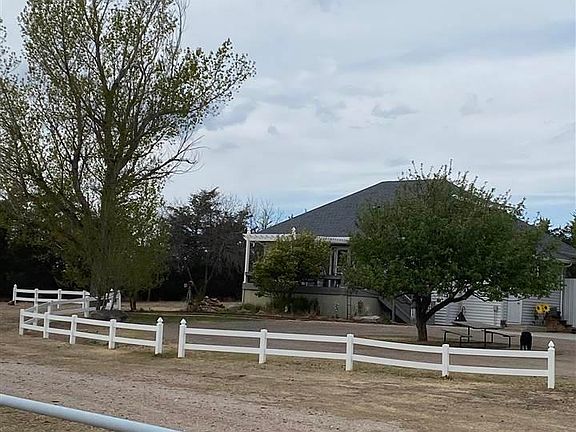2nd image of 3716 Longhorn Rd