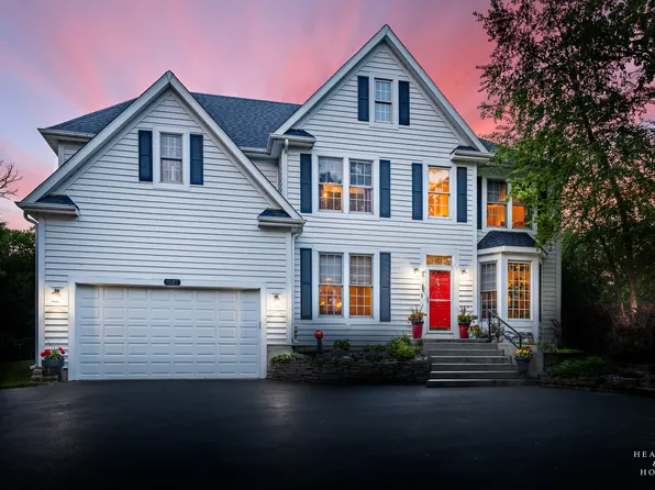 1181 Mallard Ct, Fox Lake, IL 60020