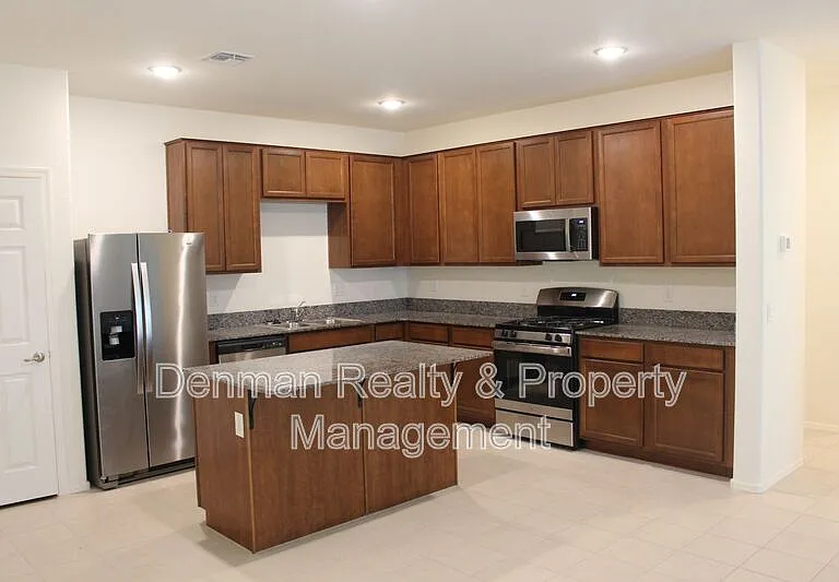 288 W Tropical Dr — Photo 16