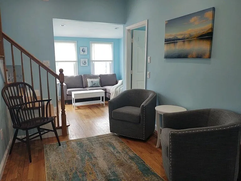 17 Crescent Rd — Photo 9
