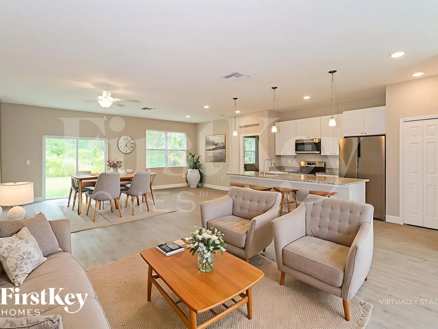 4 bed, 2.0 bath, 1750 sqft, $2,055 — Photo 3