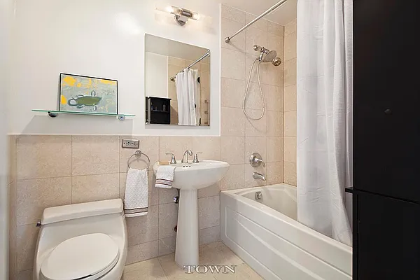 Sold by Town Residential | media 4